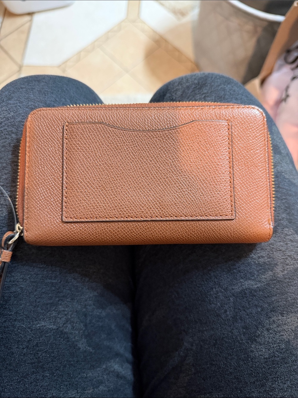 Coach Crossgrain Leather Zip Around Wallet Wristlet Brown Gold 63189B - Picture 5 of 5
